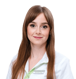 Žena v bielom oblečení